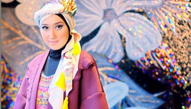 Hijab Tutorial Segi Empat Terbaru Untuk Remaja Masa Kini